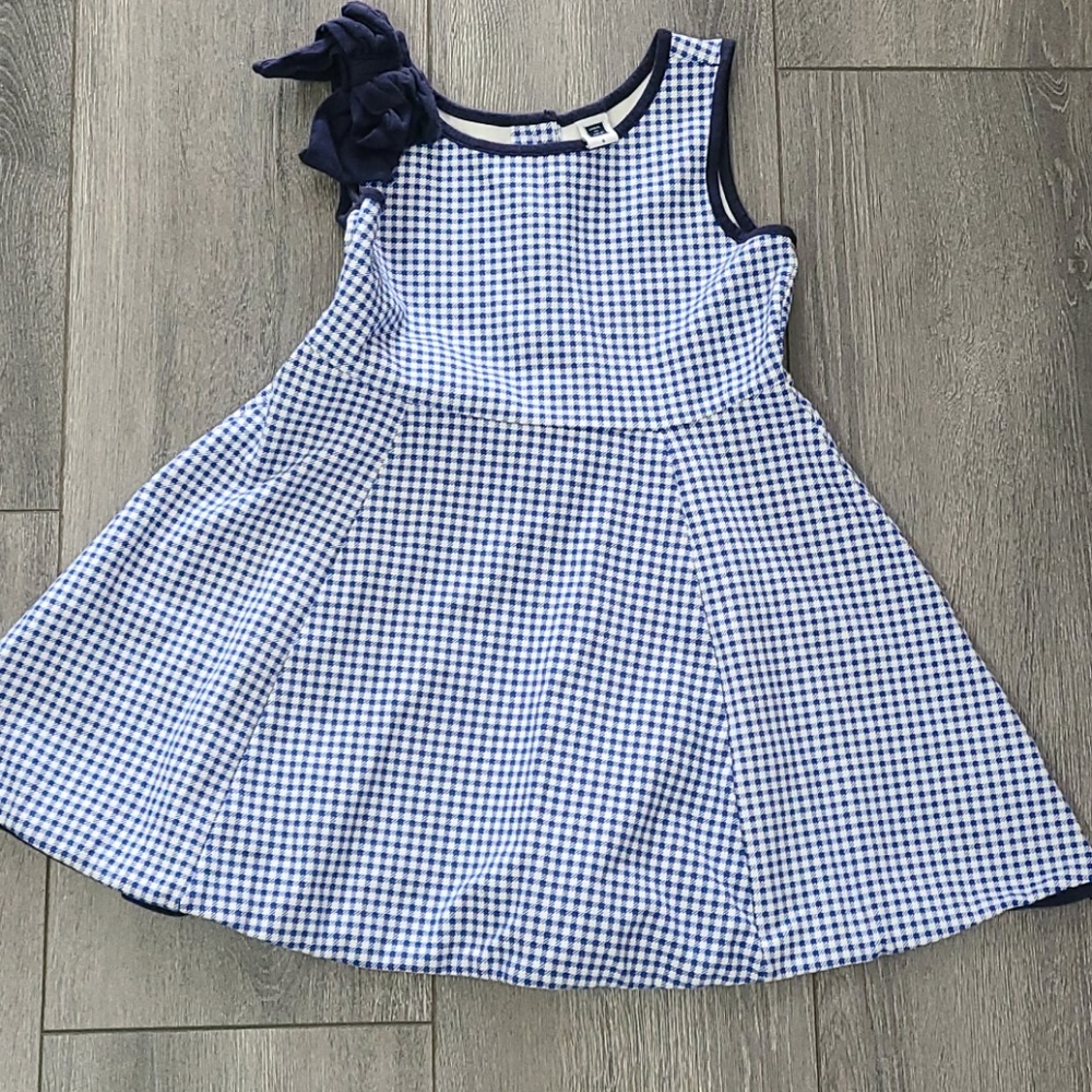 Girls  dress